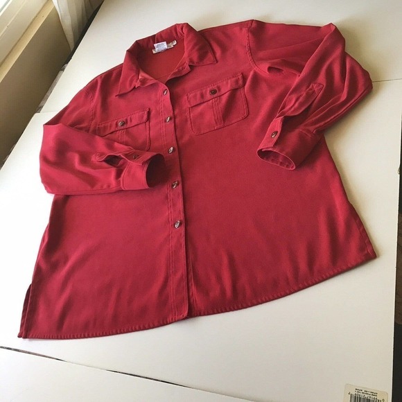Real Clothes Saks Fifth Avenue SzL Red Button Down Long Sleeve Poly/Spandex - Picture 1 of 10
